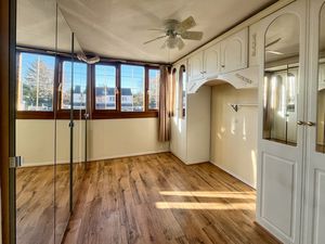 Photo 23- click for photo gallery